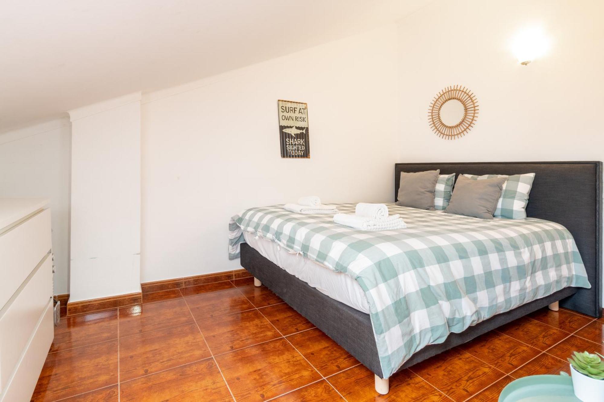 Baleal Happiness Surf House Vila Ferrel  Exterior foto
