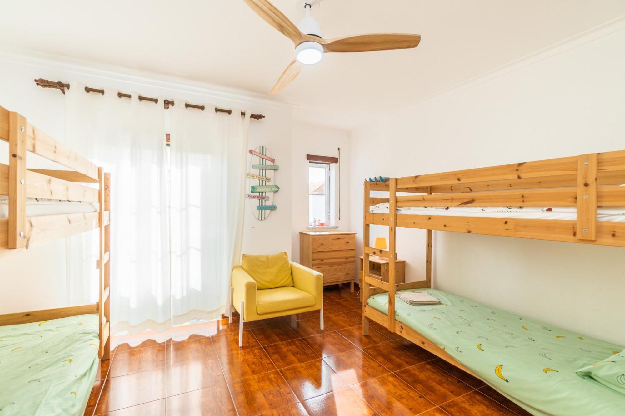 Baleal Happiness Surf House Vila Ferrel  Exterior foto